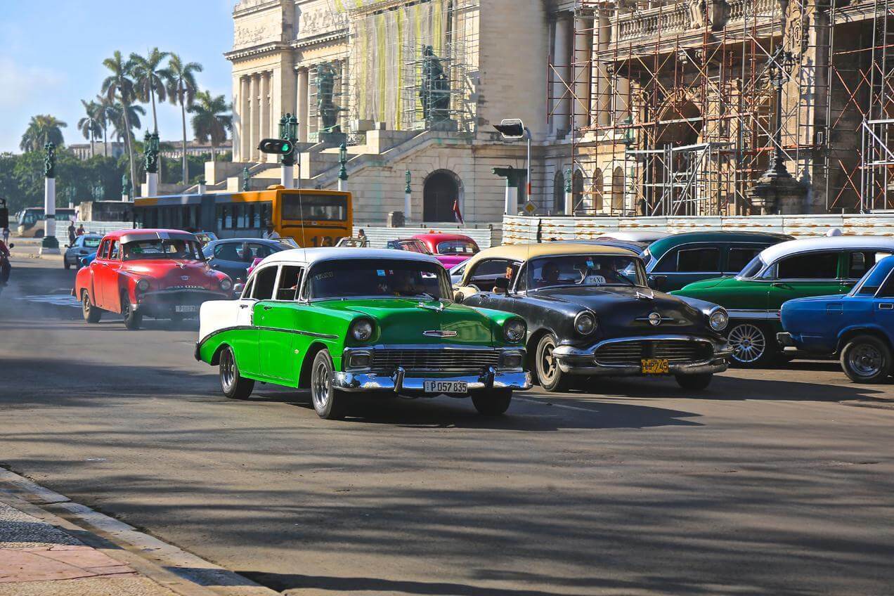 מכוניות בקובה - הפלגה עם דרך הים